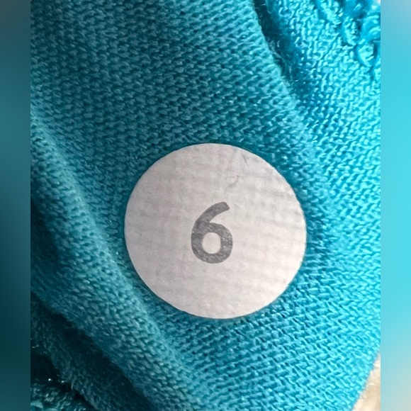 NEW Lululemon BLUE Tank HALTER Cross BACK 6 Women - Picture 4 of 6